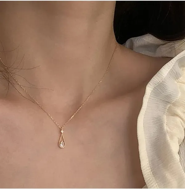 Gold_Pendant_Set_for_Women_|_Premium_Alloy_Pendant_Set_for_Everyday_Use