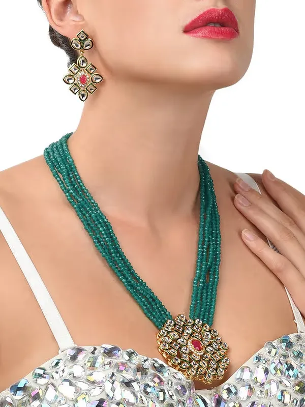 Green_Necklace_Set_for_Women_|_Premium_Alloy_Necklace_for_Everyday_Use