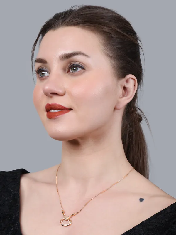 Gold_Chain_for_Women_|_Premium_Metal_Chain_for_Everyday_Use
