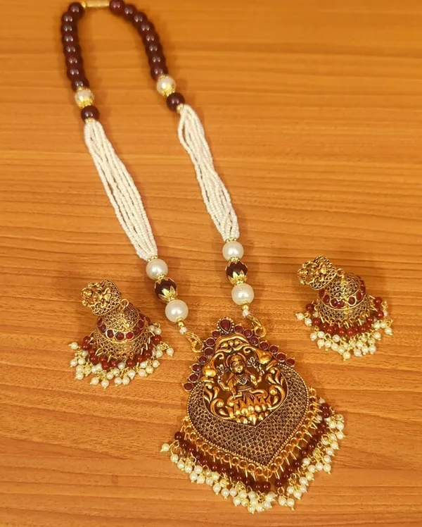 Multicolor_Necklace_Set_for_Women_|_Premium_Alloy_Necklace_for_Everyday_Use