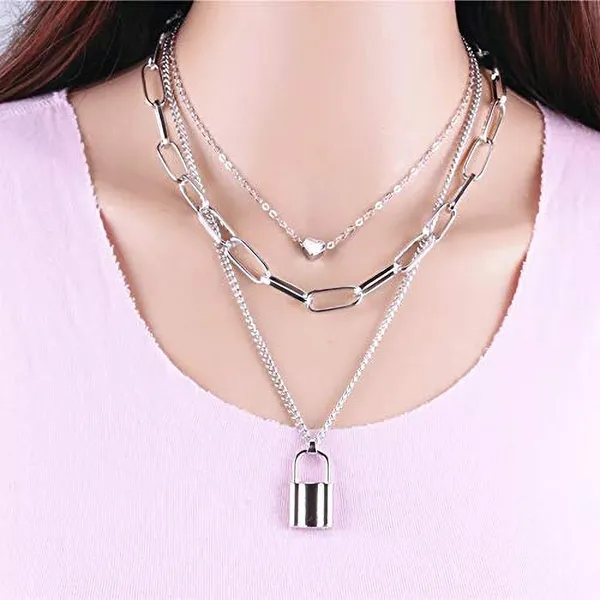 Multicolor_Pendant_Set_for_Women_|_Premium_Alloy_Pendant_Set_for_Everyday_Use