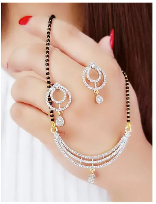 White_Mangalsutra_with_Earring_for_Women_|_Premium_Alloy_Mangalsutra_for_Everyday_Use