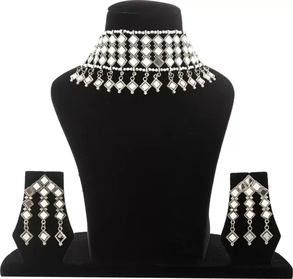 Silver_Necklace_Set_for_Women_|_Premium_Alloy_Necklace_for_Everyday_Use