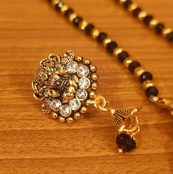 Gold_&_Black_Mangalsutra_for_Women_|_Premium_Alloy_Mangalsutra_for_Everyday_Use