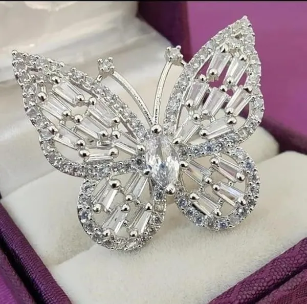 Silver_Ring_for_Women_|_Premium_Alloy_Ring_for_Everyday_Use