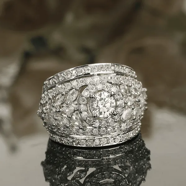 Silver_Ring_for_Women_|_Premium_Alloy_Ring_for_Everyday_Use