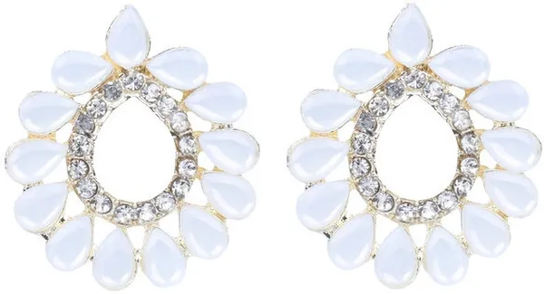 White_Earring_for_Women_|_Premium_Alloy_Stud_Earring_for_Everyday_Use