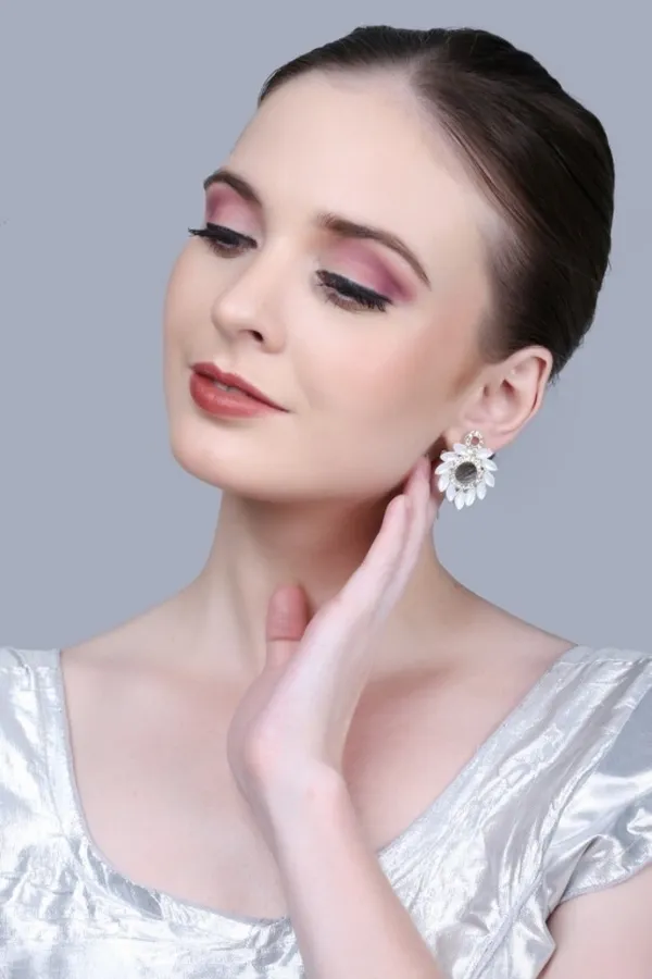 White_Earring_for_Women_|_Premium_Alloy_Stud_Earring_for_Everyday_Use