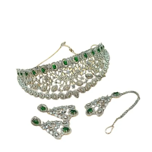 Green_Necklace_Set_for_Women_|_Premium_Alloy_Necklace_for_Everyday_Use