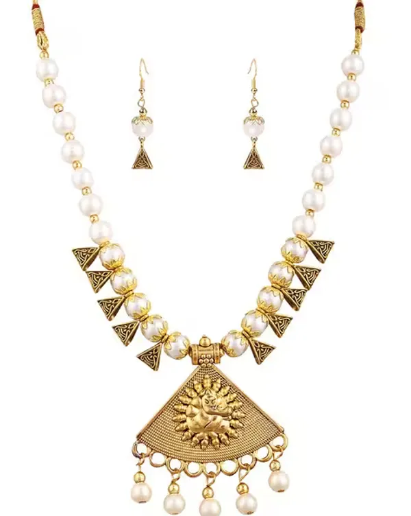 White_Necklace_Set_for_Women_|_Premium_Alloy_Necklace_for_Everyday_Use