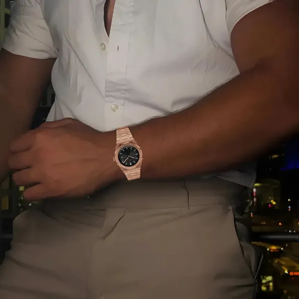 Gold_&_Black_Luxury_Quartz_Watch_For_Men