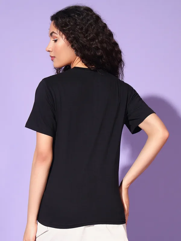 Women's_Loose_Fit_Half_Sleeve_Tshirt_typo_with_cat_graphic_print_at_front