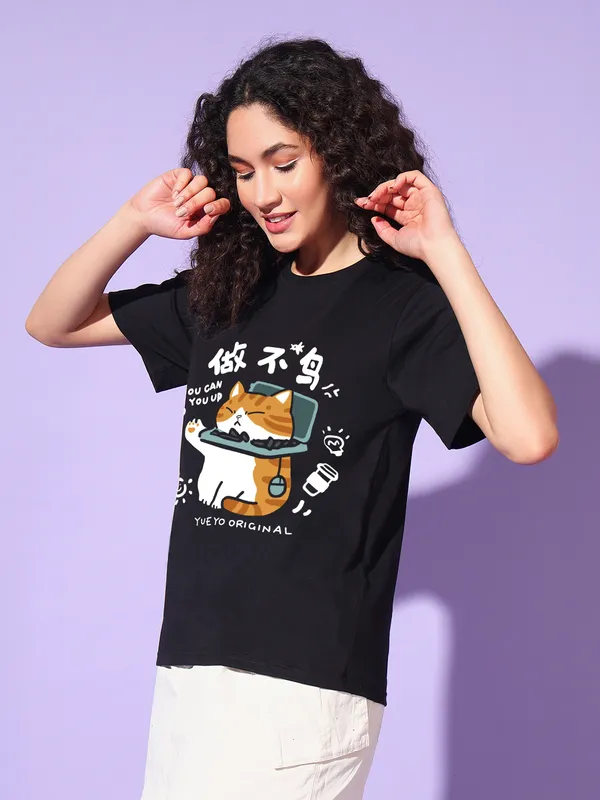 Women's_Loose_Fit_Half_Sleeve_Tshirt_typo_with_cat_graphic_print_at_front