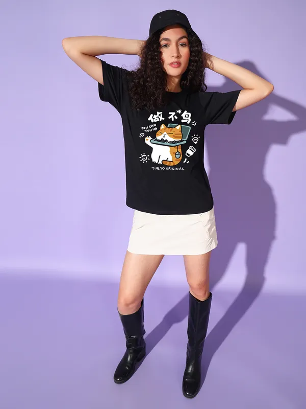Women's_Loose_Fit_Half_Sleeve_Tshirt_typo_with_cat_graphic_print_at_front