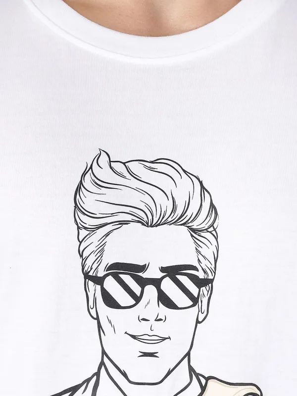 Graphic_Print_Men_Round_Neck_White_T-Shirt