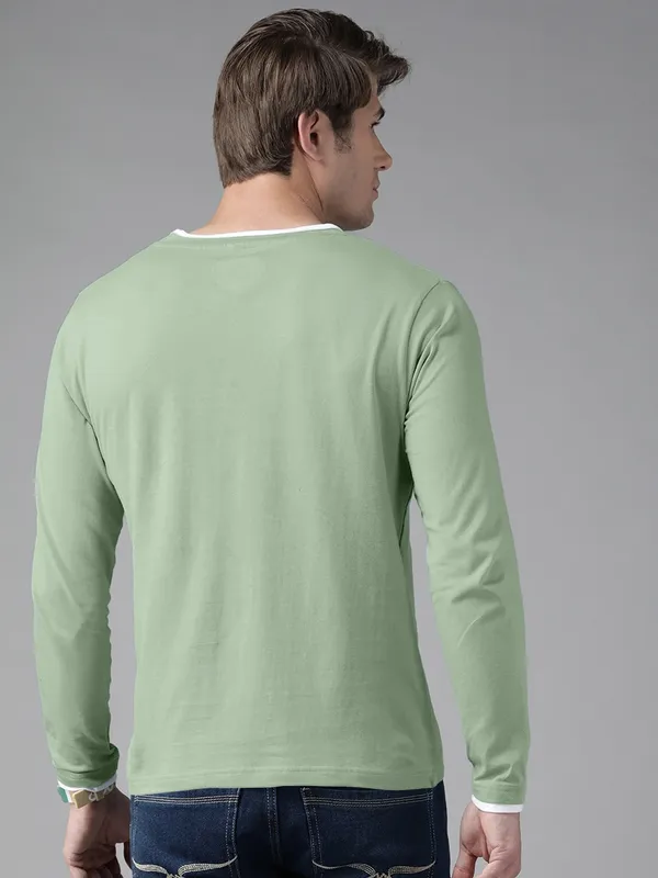 Solid_Men_Round_Neck_Light_Green_T-Shirt