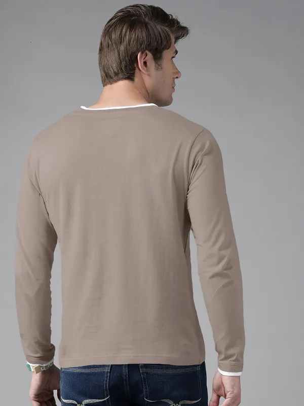 Solid_Men_Round_Neck_Black_T-Shirt