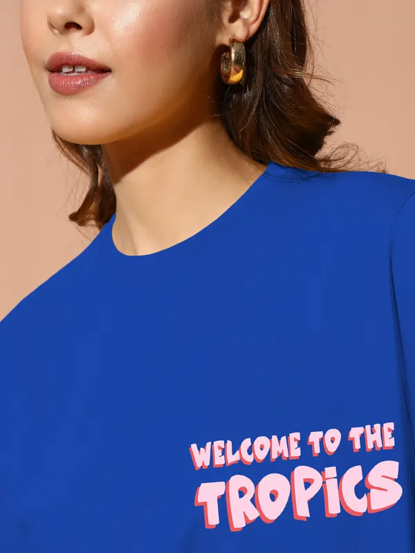 Women's_Loose_Fit_Half_Sleeve_Tshirt_with_tropics__graphic_print_at_front_&_back