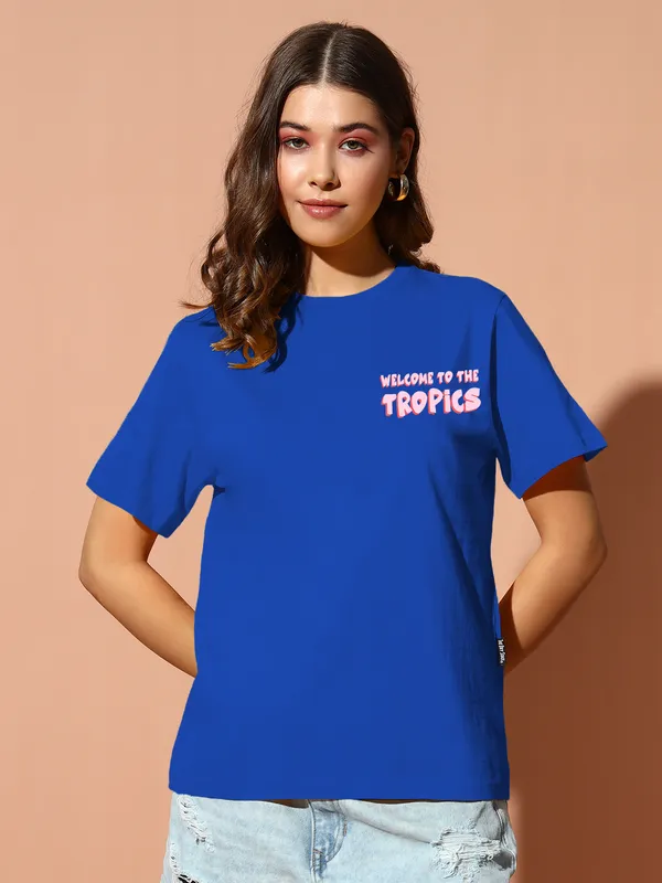 Women's_Loose_Fit_Half_Sleeve_Tshirt_with_tropics__graphic_print_at_front_&_back
