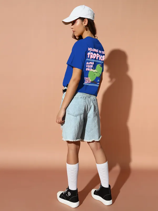 Women's_Loose_Fit_Half_Sleeve_Tshirt_with_tropics__graphic_print_at_front_&_back