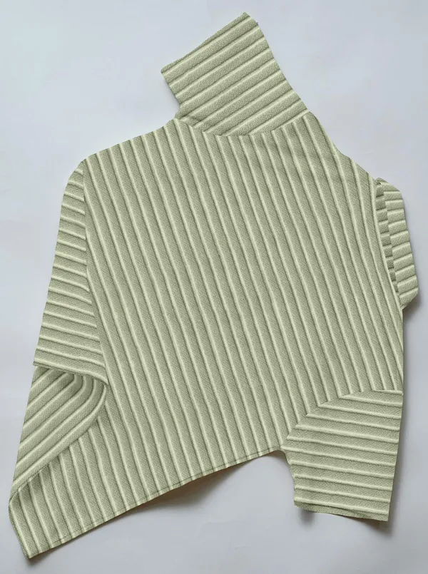 Mens_Half_Sleeve_Collared_Textured_Knit_Tshirt_With_Zipper_Neck_Details