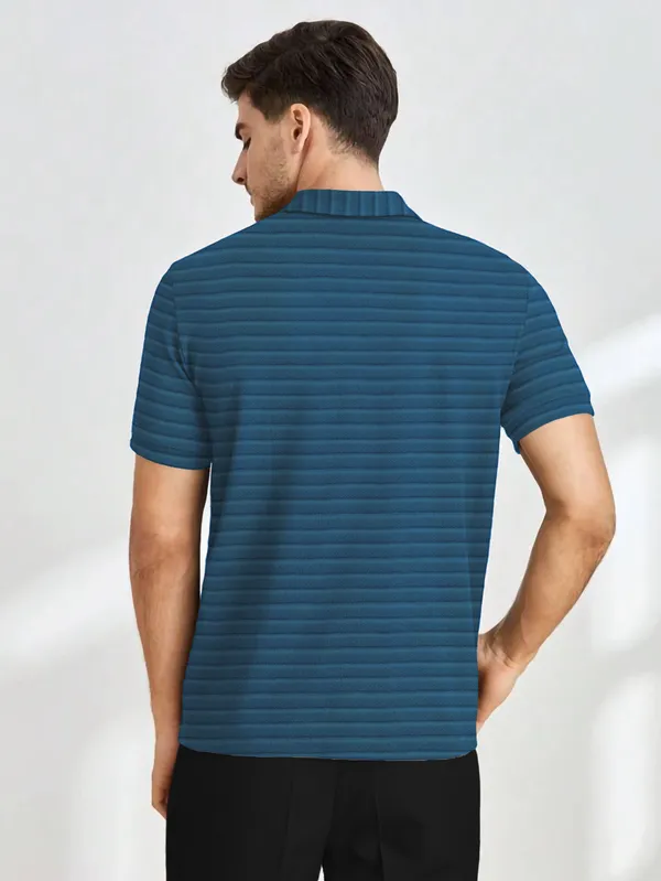 Mens_Half_Sleeve_Collared_Textured_Knit_Tshirt_With_Zipper_Neck_Details