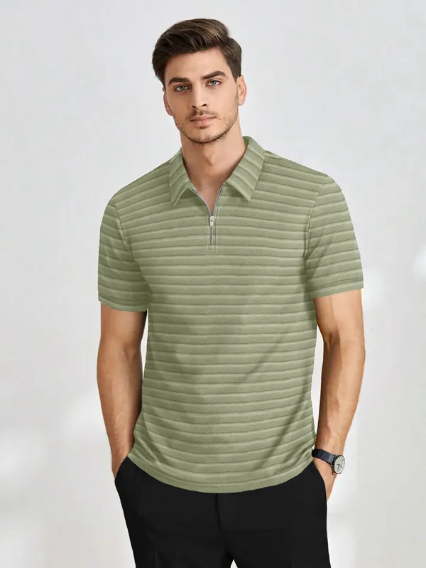 Mens_Half_Sleeve_Collared_Textured_Knit_Tshirt_With_Zipper_Neck_Details