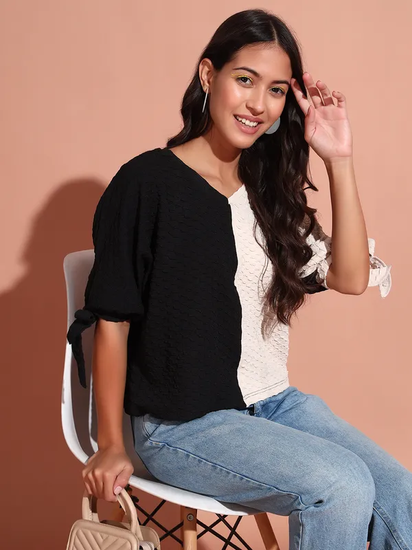 S_Colorblock_Top_With_Kimono_Sleeve