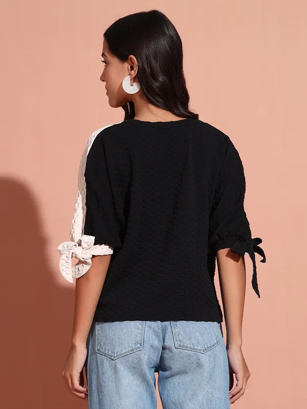 S_Colorblock_Top_With_Kimono_Sleeve