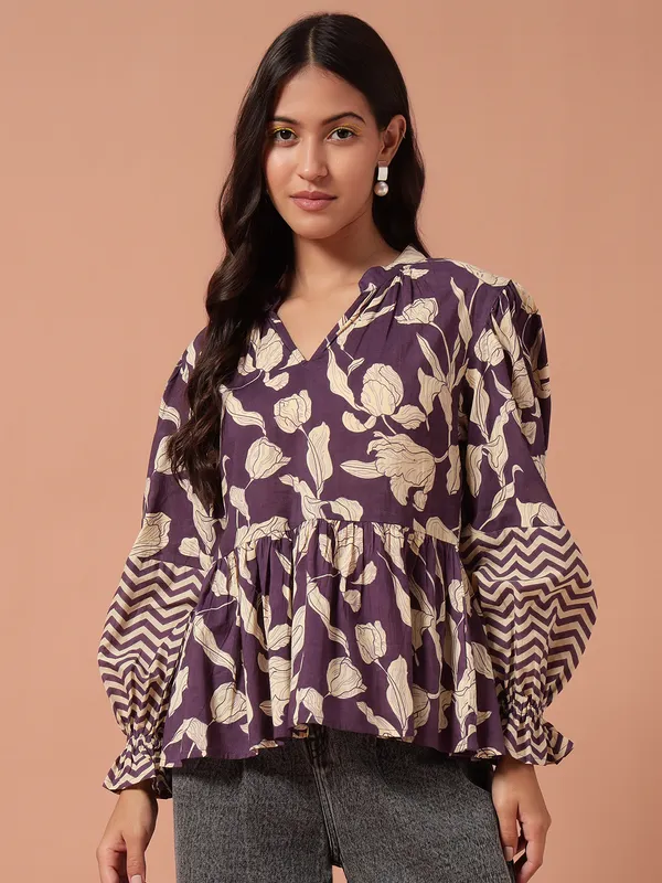 S_Peplum_Style_Top
