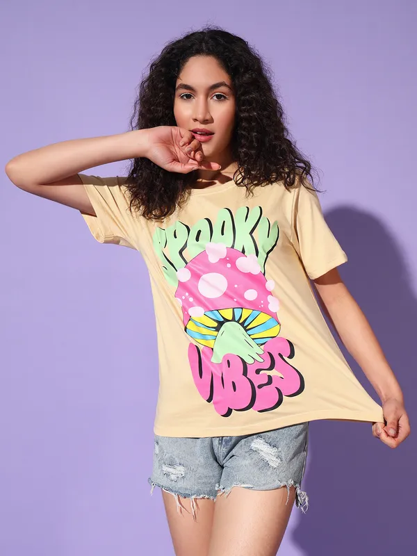 Loose_Fit_Tshirt_With_Quirky_Graphic_At_Front