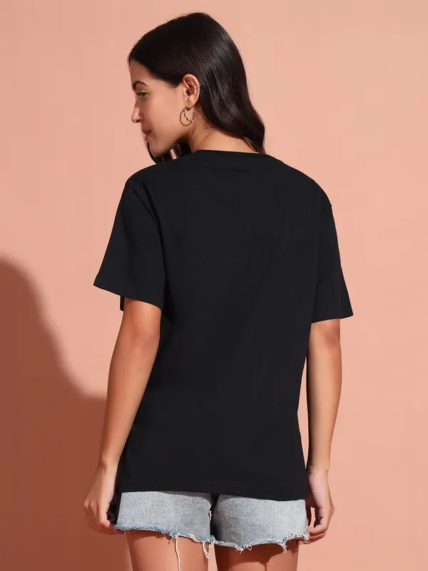 S_Loose_Fit__Tshirt_With_Fruit_Graphic_Print_&_Half_Sleeve