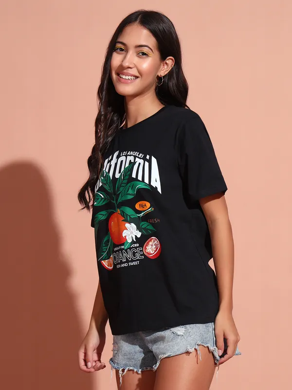 S_Loose_Fit__Tshirt_With_Fruit_Graphic_Print_&_Half_Sleeve