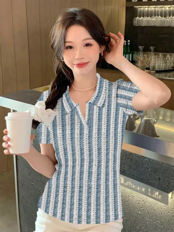 Textured_Collar_T-Shirt_With_Short_Sleeve