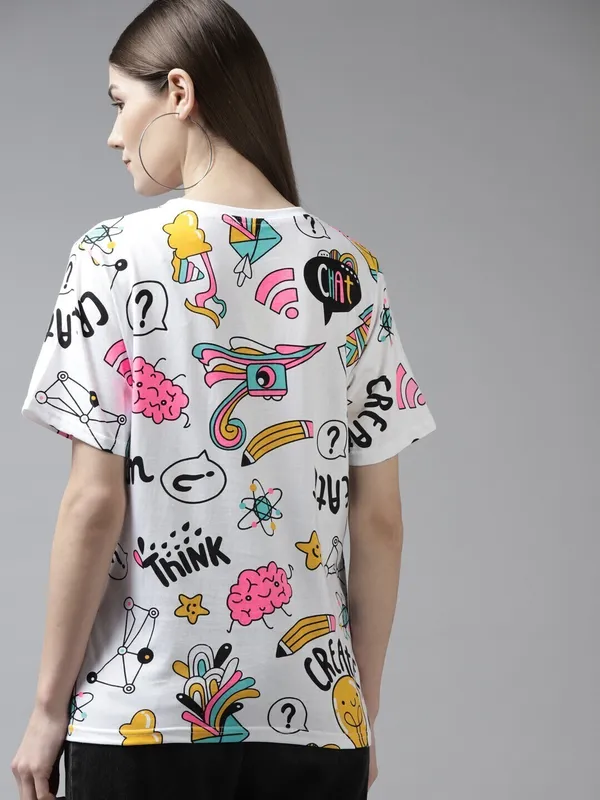 Doodle_All_Over_Printed_Loose_Fit_T-Shirt