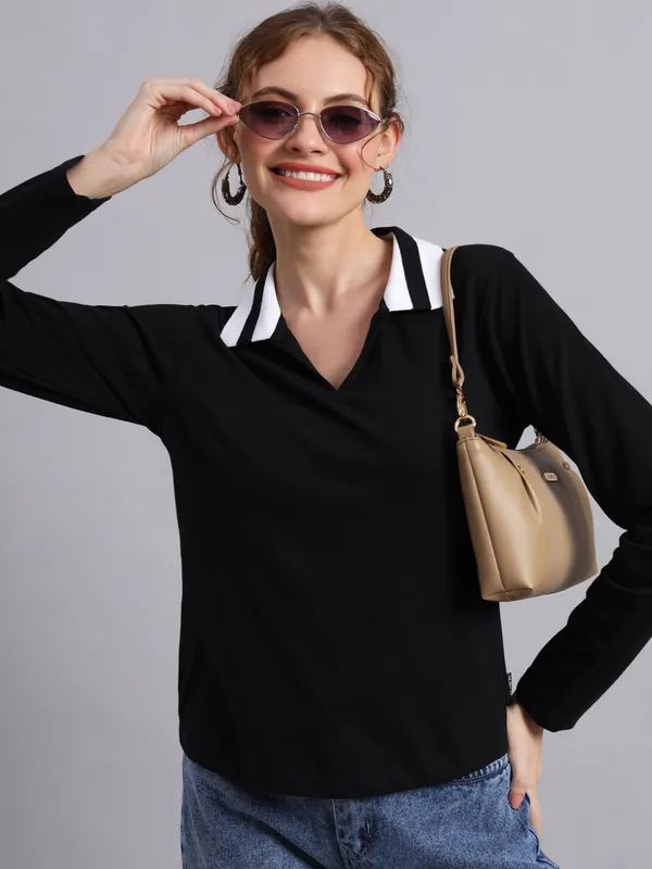 BLACK_COLLARED_FULL_SLEEVE_TSHIRT_WITH_CONTRAST_STRIPED_COLLAR_DETAILS