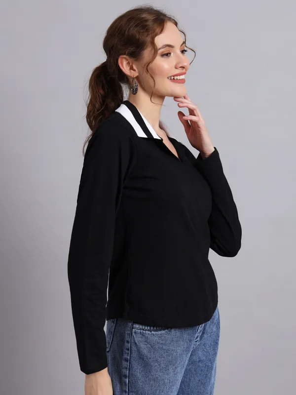 BLACK_COLLARED_FULL_SLEEVE_TSHIRT_WITH_CONTRAST_STRIPED_COLLAR_DETAILS