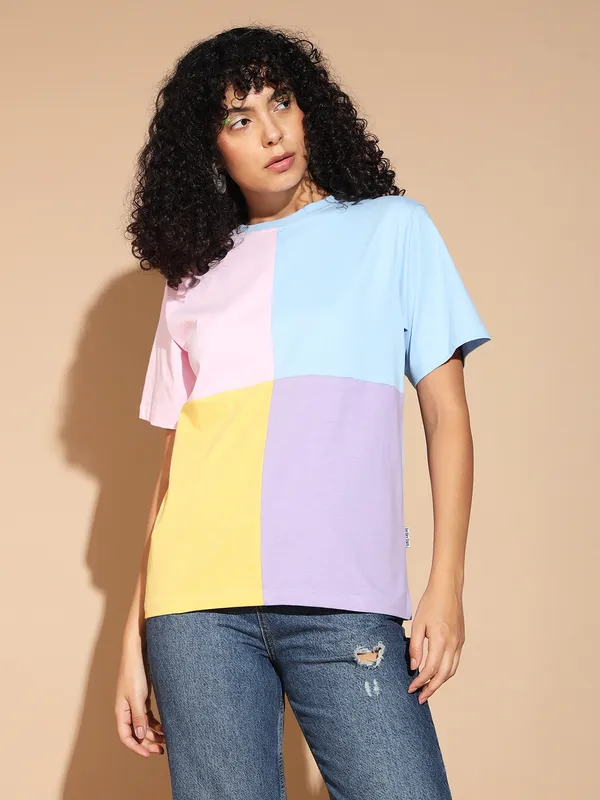 Printed___Round_Neck_Multicolor_T-Shirt