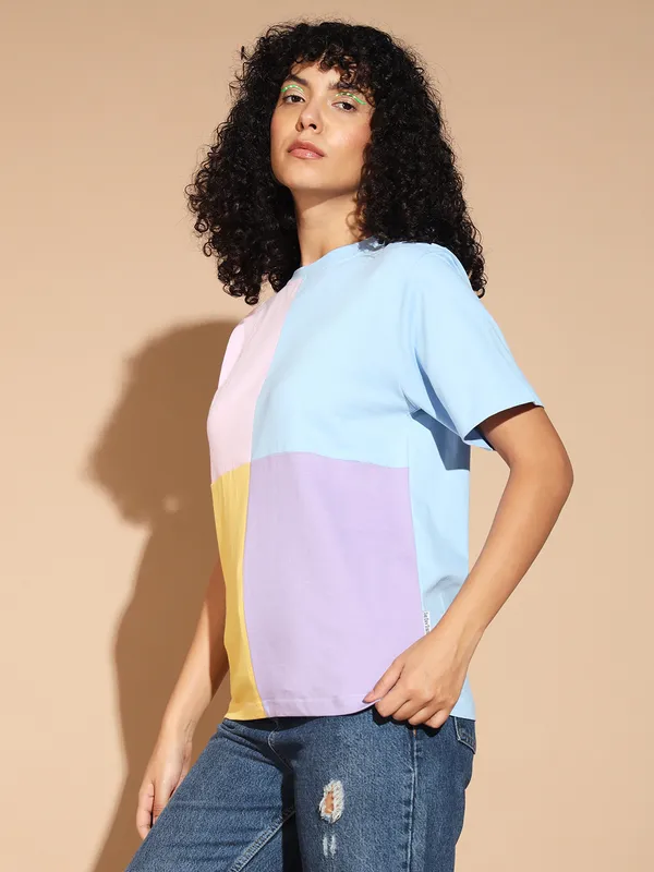 Printed___Round_Neck_Multicolor_T-Shirt
