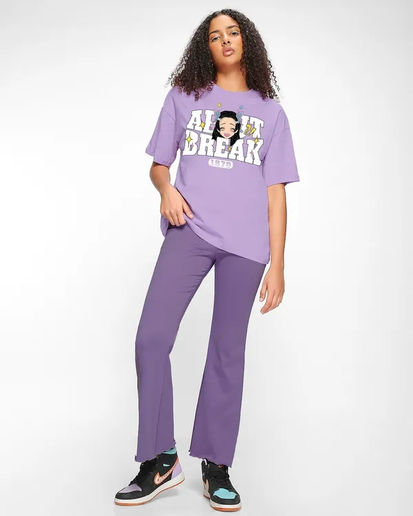 Printed___Round_Neck_Lavender__T-Shirt_With_Anime_Style_Graphic_Print