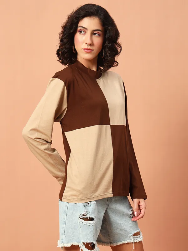 Solid___Color_Blocked_High_Neck_Full_Sleeve_Tshirt