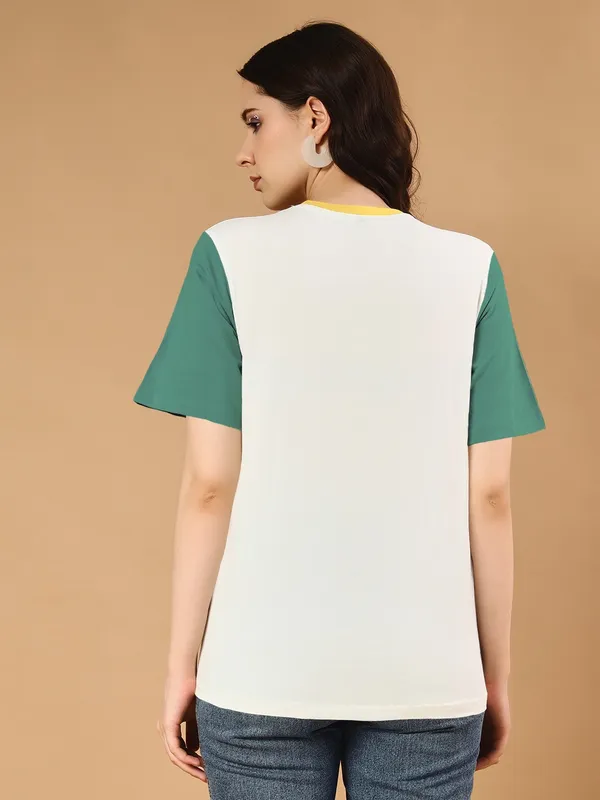 Loose_Fit_Half_Sleeve_Colorblock_T-Shirt_With_Bunny_Graphic_At_Front__&_Contrast_Neck_Rib_Details