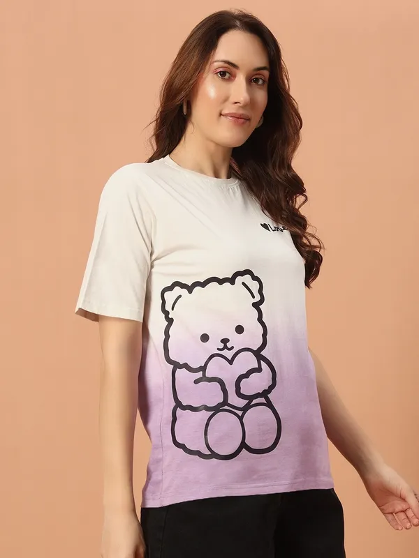 Loose_Fit_Ombre_T-Shirt_With_Cute_Teddy_Graphic_Print