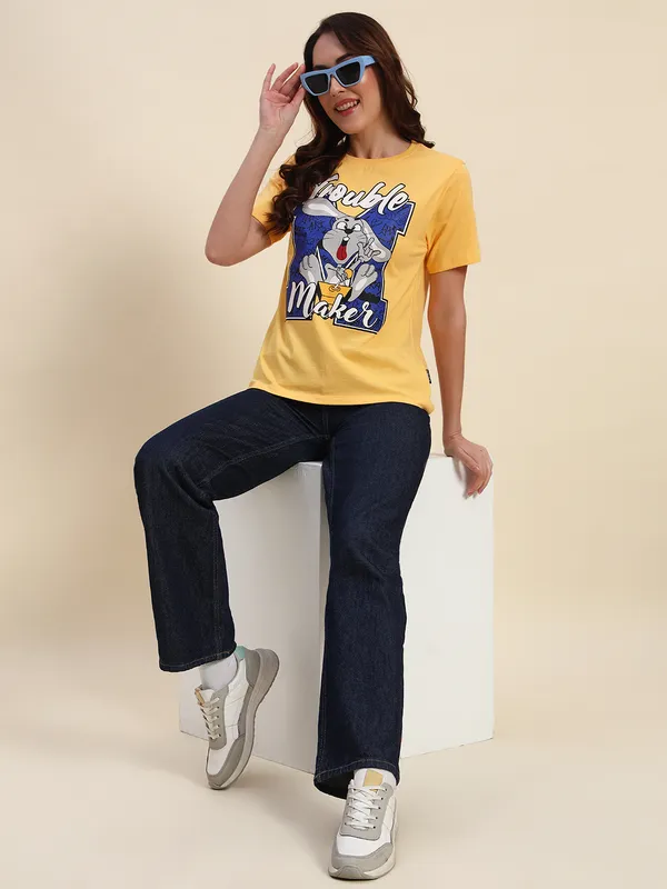 Loose_Fit_Bunny_Graphic_Print_T-Shirt
