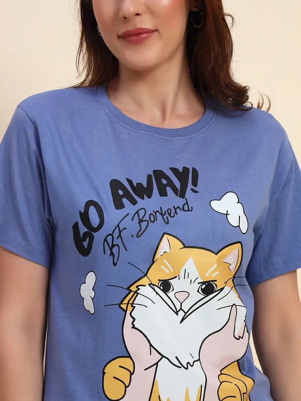 Printed___Round_Neck_Blue_T-Shirt_With_Cute_Cat_Print