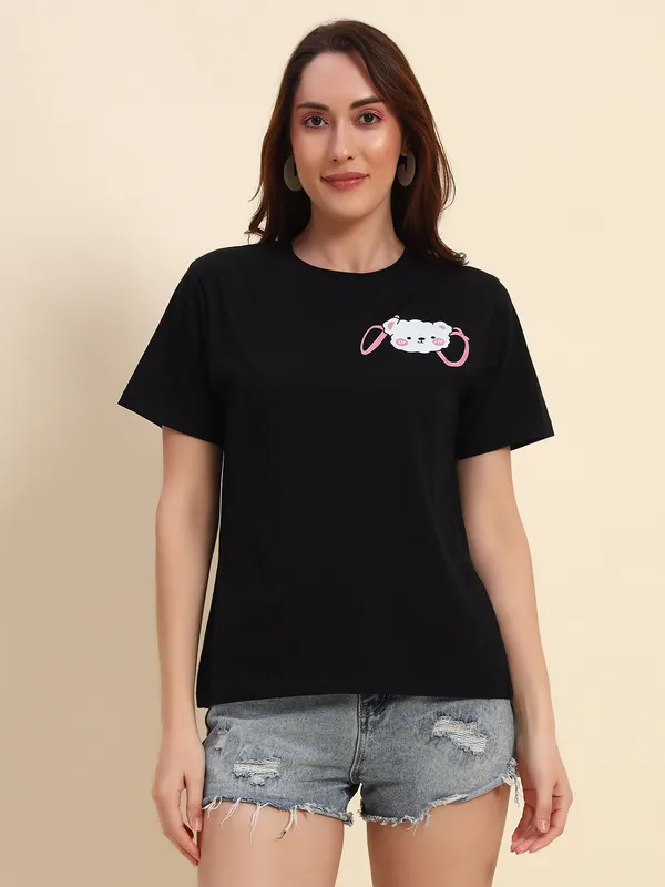 Graphic_Print___Round_Neck_Black_T-Shirt