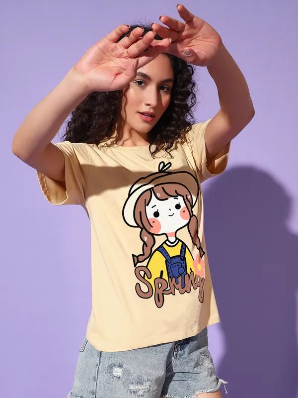 Women's_Beige_Graphic_T-Shirt_with_Cute_Girl_Spring_Print_|_Casual_Summer_Wear