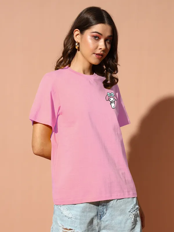 Women's_Loose_Fit_Half_Sleeve_T-Shirt_with_My_Melody_Small_Teddy_Print