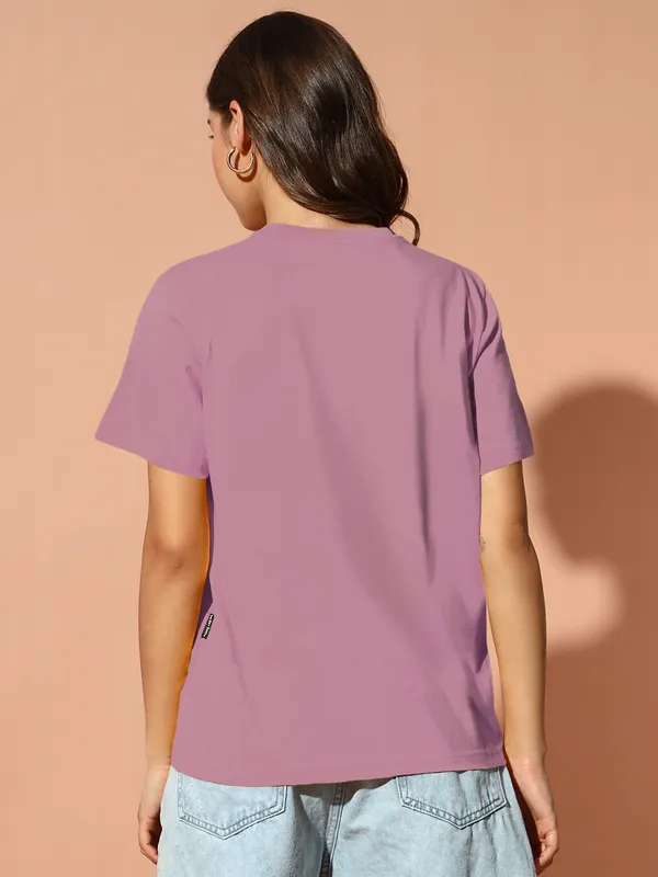 Women's_Loose_Fit_Half_Sleeve_Tshirt_cute_little_girl_print_at_front