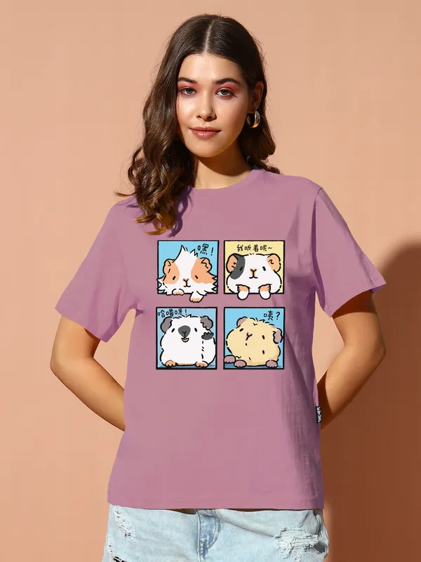 women's_loose_fit_half_sleeve_tshirt_with_graphic_print_at_front